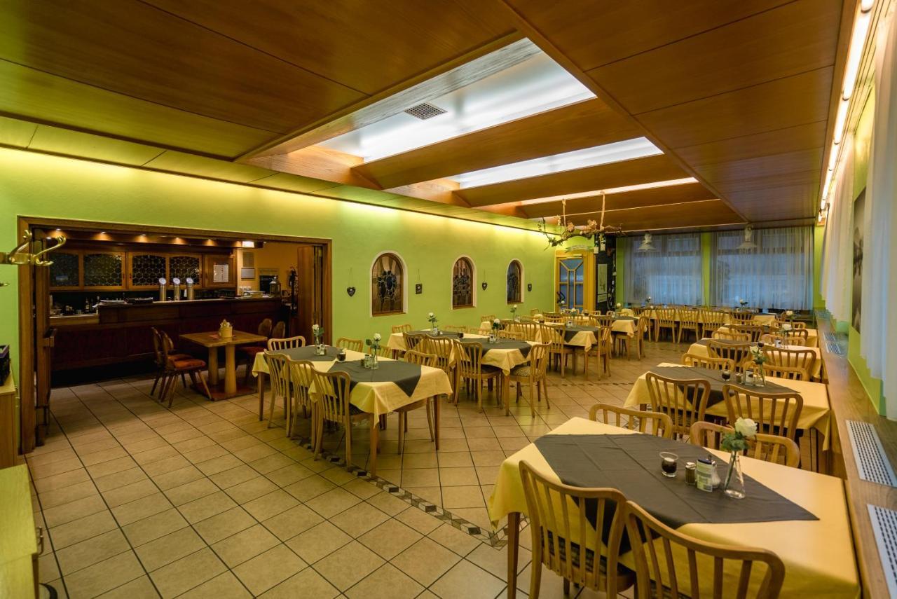 ترابن ترارباخ Central-Hotel المظهر الخارجي الصورة